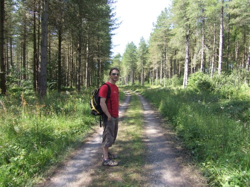 D_walking_in_forest