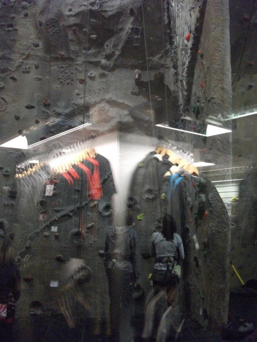 Nich_belays_at_rock_city